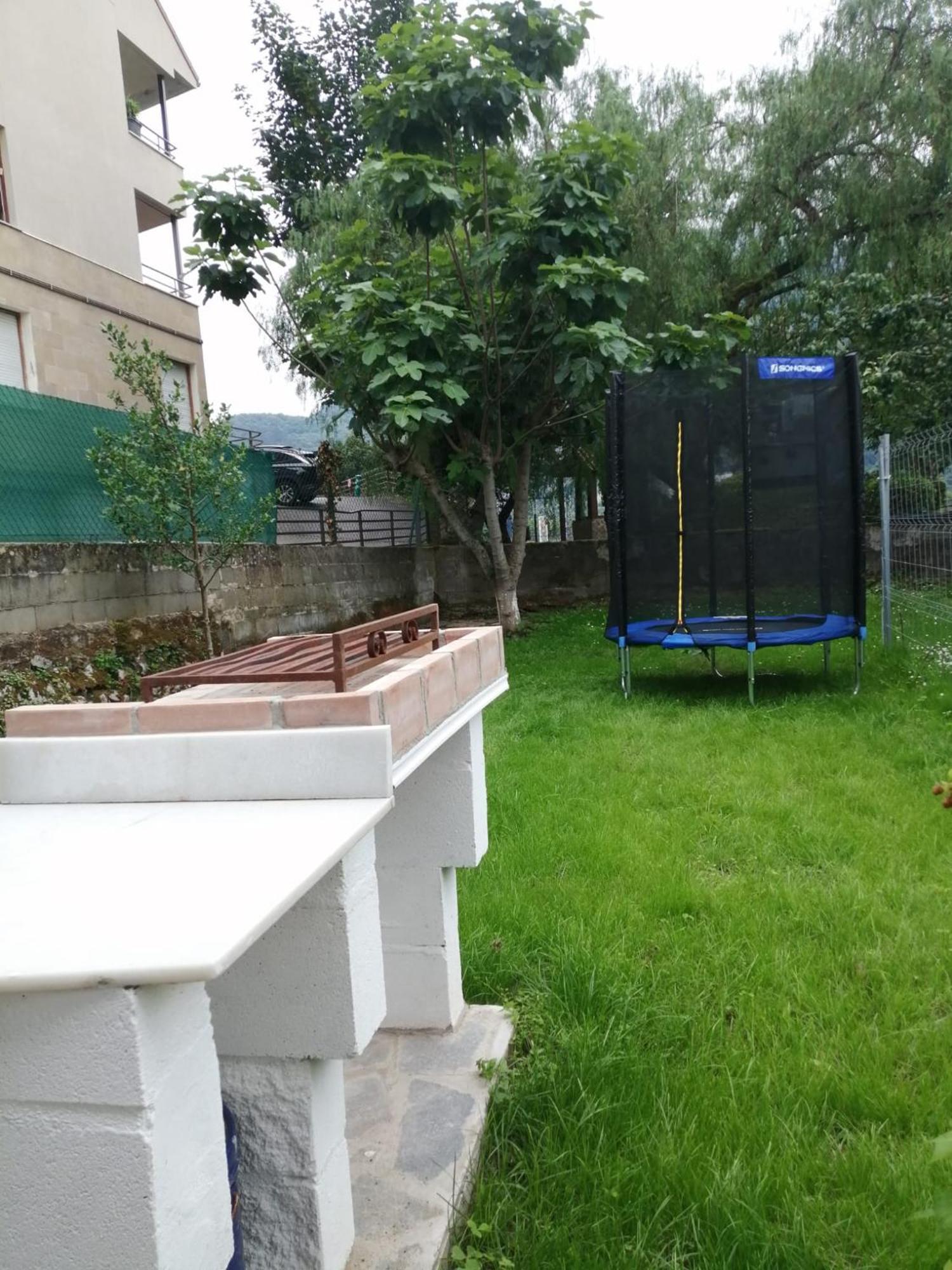 Vegalmar Apartment Limpias Exterior foto